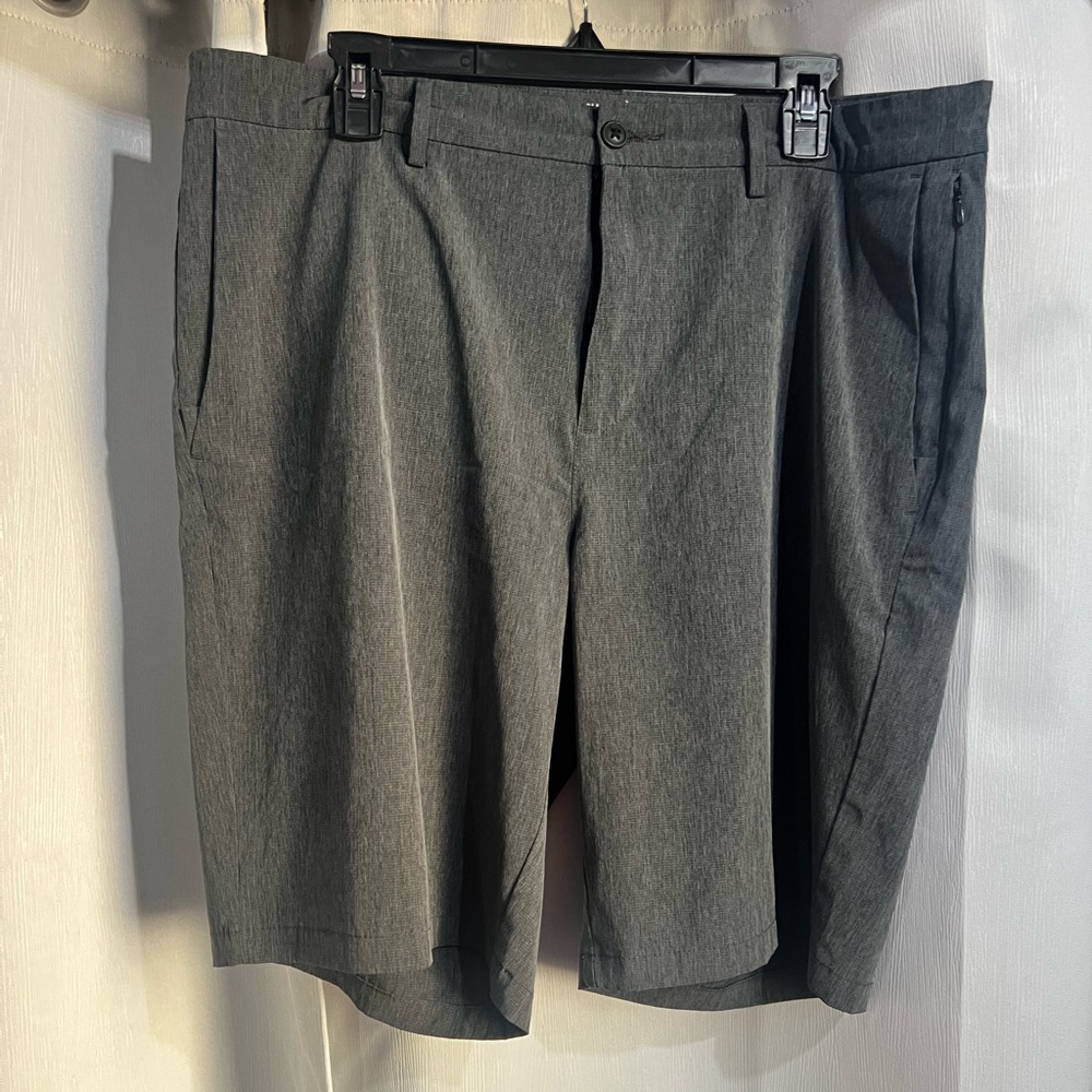 Old Navy Active StretchTech Shorts Hiking Golf Fishing Camping. 36
